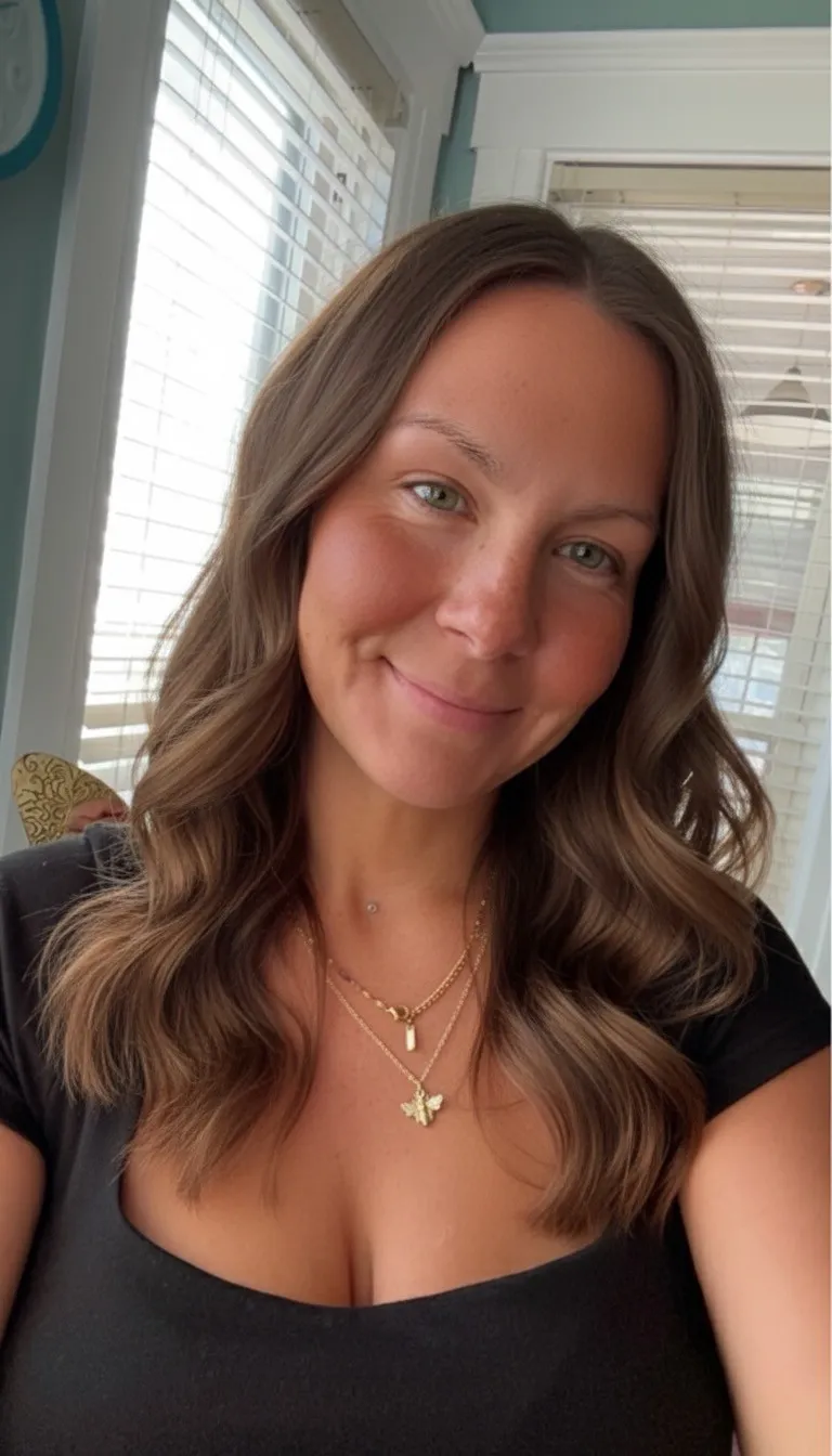 Denielle Marcoux headshot